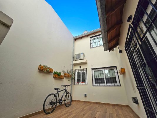 Duplex 4 Amb. En Venta Olivos Parrilla Y Cochera