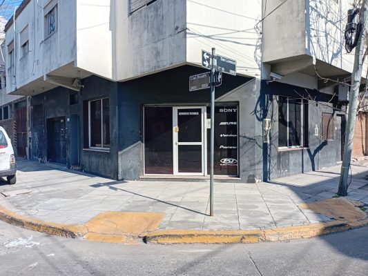 VENTA Local Comercial en Olivos -Apto Gastronómico
