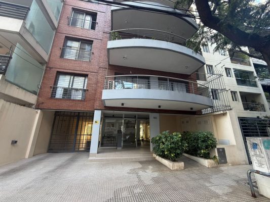 Departamento 4 Amb Con Cochera Isla De Olivos