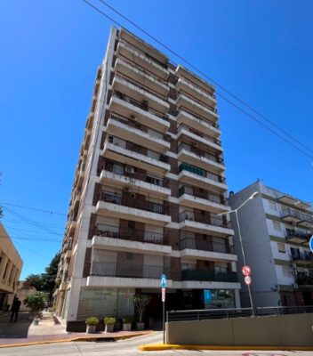 Spacious 2-bedroom for sale in San Fernando