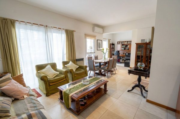 2 1/2Amb c/ 2 Balcones y Cochera en Vicente López