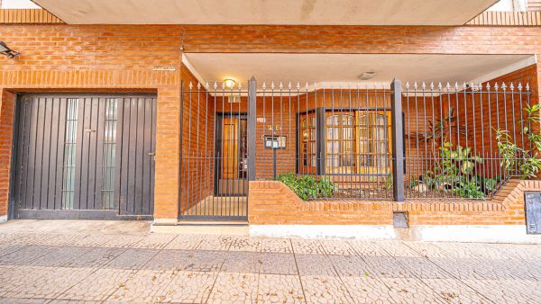 Venta 5 Amb En Olivos Mas Loft Lote Propio Cochera
