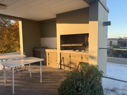 venta Departamento 2 amb con cochera La Calabria