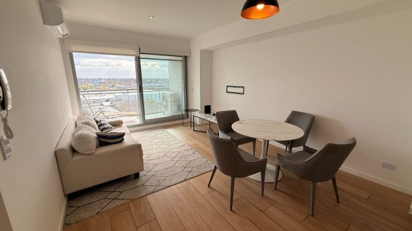 Alquiler Departamento 2 Ambientes Cochera En Tigre