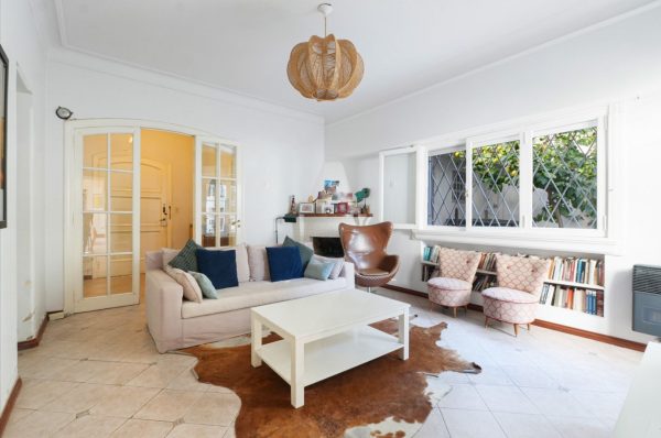 5-Bedroom House for Sale in Florida with Garden and Patio