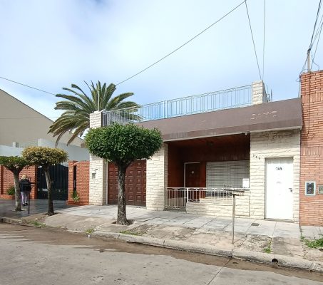 CASA 3 Amb EN VENTA EN BOULOGNE c/terraza