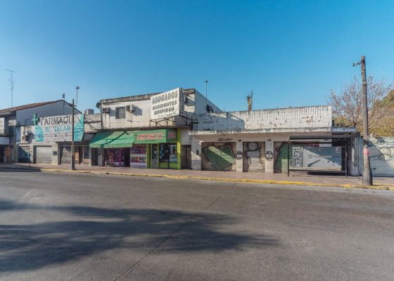 Venta edif. bloque H. Irigoyen y Panamericana