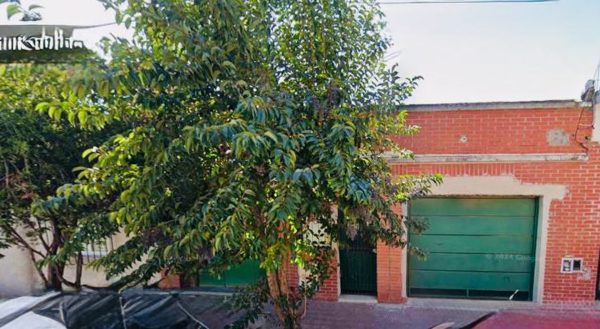 Sale - House with Commercial Premises and Great Potential in Virreyes
