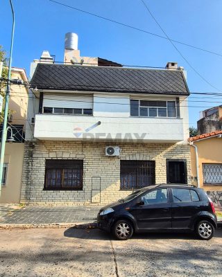 Sale Apartment Type House 6 Rooms with Large Terrace Olivos