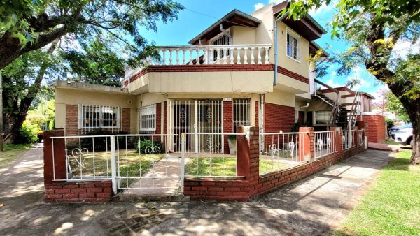 Venta Casa 4 Ambientes Con Cochera En Talar Tigre