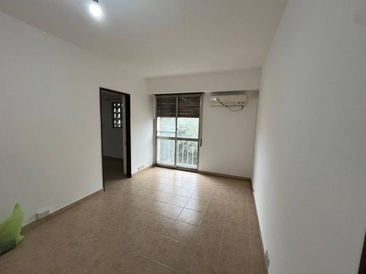 3-Room Apartment for Sale in Martínez, Trade-in Accepted