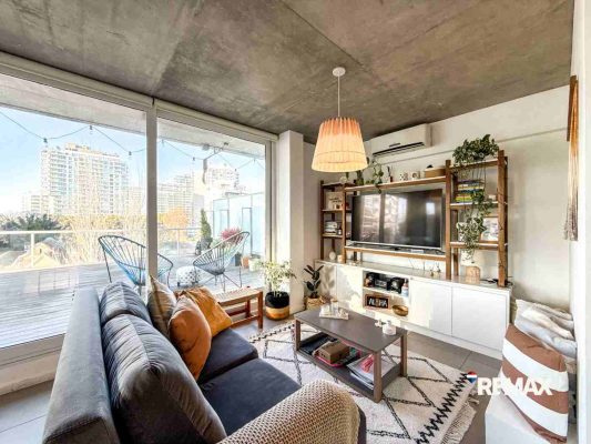 Departamento de 3 ambientes con terraza Olivos
