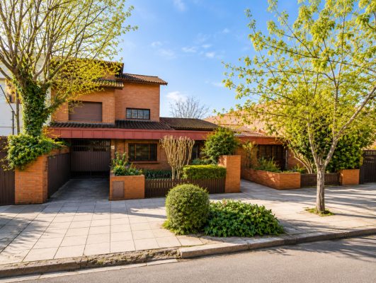 Venta Casa En Barrio Santa Rita Oportunidad