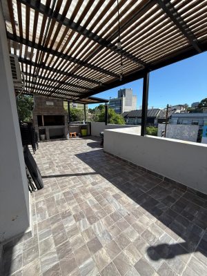 Beautiful Renovated PH in La Lucila, No HOA Fees
