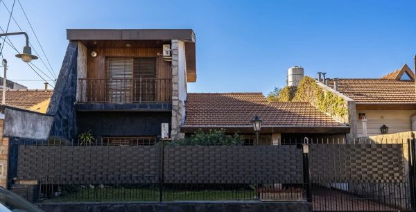 En Venta Casa En Pablo Abriata Boulogne