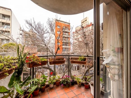 For Sale 2-bedroom Apartment with Storage Room Vte Lopez