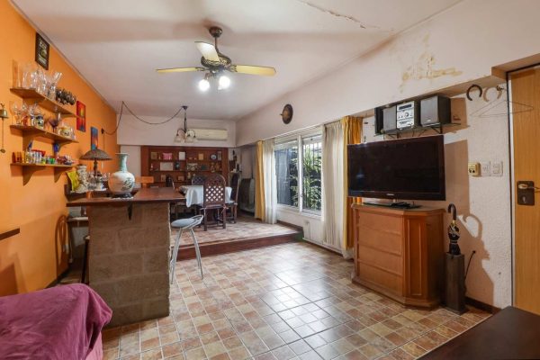 For Sale House 3-bedroom Villa Martelli Mortgage-eligible