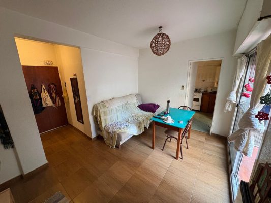 For Sale 2-bedroom Apartment Olivos