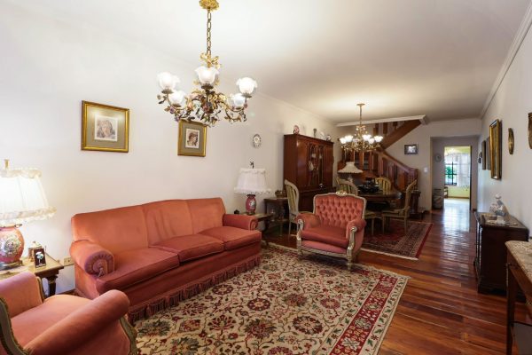 For Sale Olivos Triplex 3-bedroom 2 Bathrooms Garden Grill