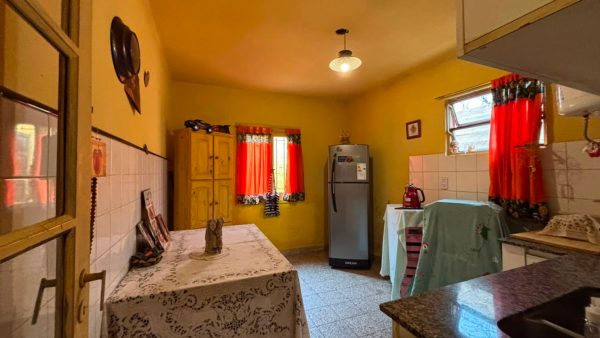 For Sale PH 3-bedroom Patio Munro TRADE