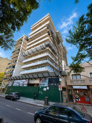 For Sale 2-bedroom Apartment V. Lopez Garage