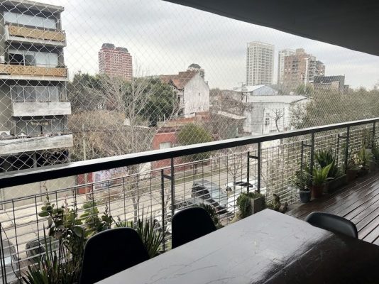 Studio apartment at the front with parking and income-producing