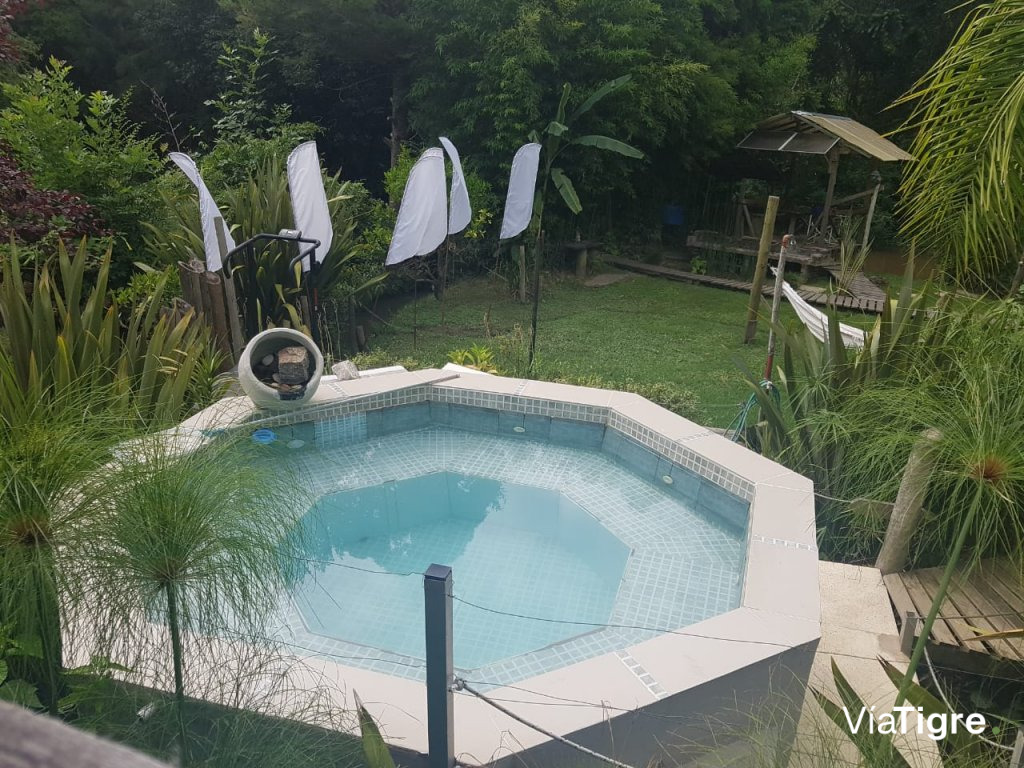 Jacuzzi en el parque para relax