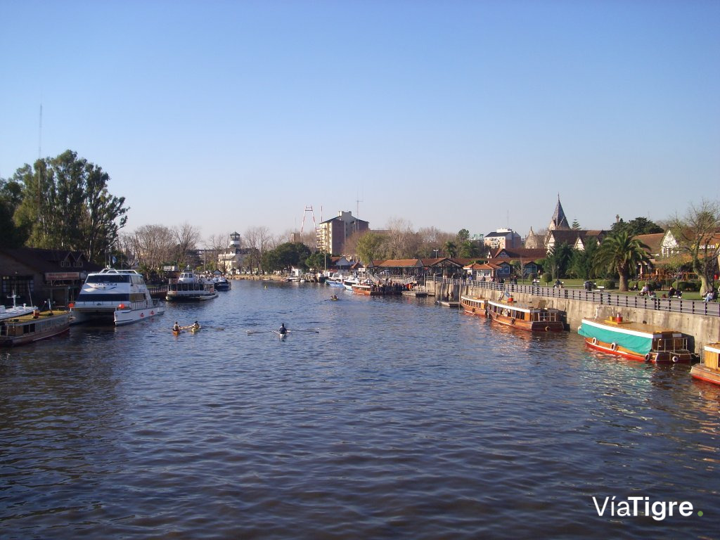Estación Fluvial de Tigre - Río Tigre