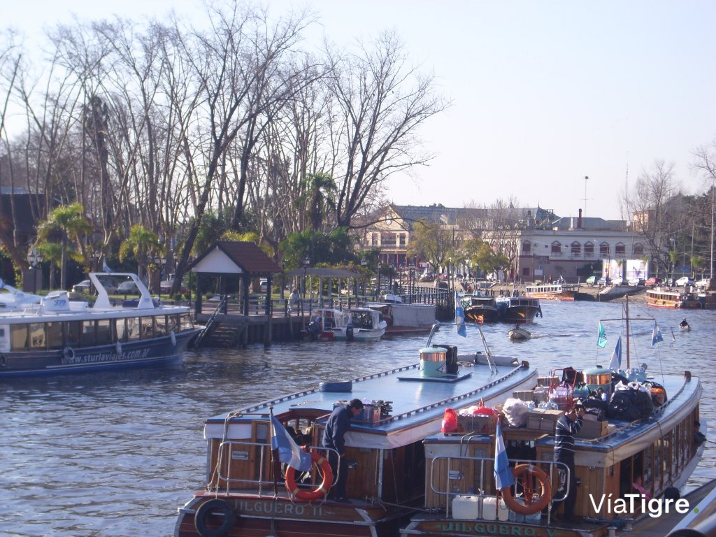 Estación Fluvial de Tigre - Río Tigre